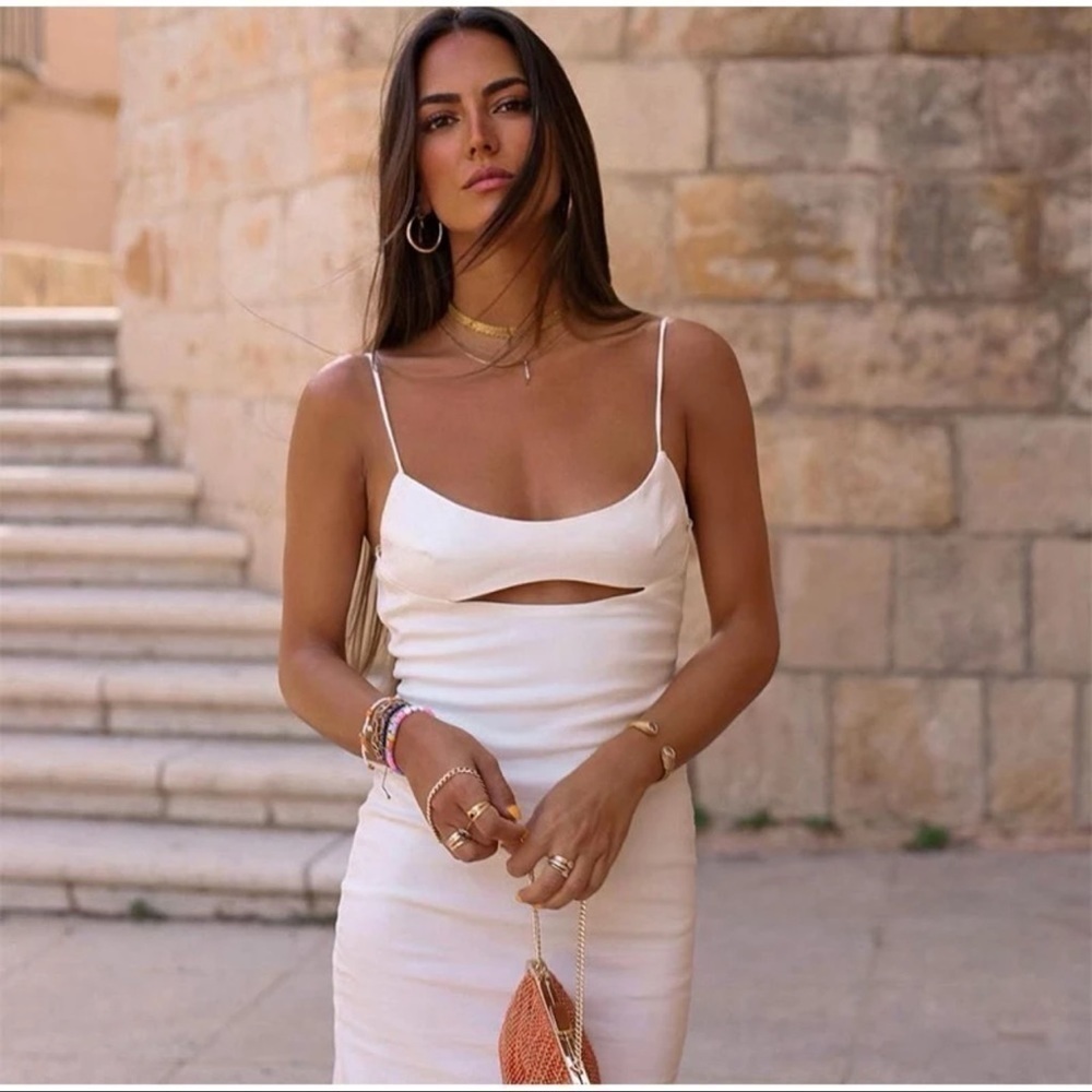Casual Backless Cut Out Tie Back Spaghetti Straps Midi Dress - Picture 7 of 14